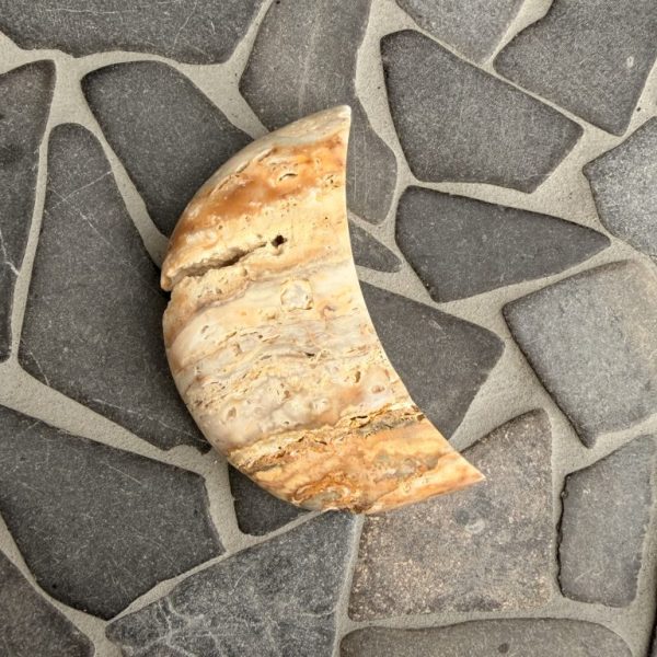 Calciet maan