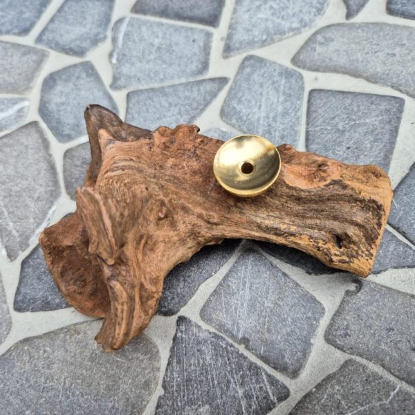 Unieke houten standaarden
